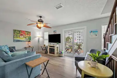 Image de Bikini Bottom *Destin Harbor* Private Gated Beach!