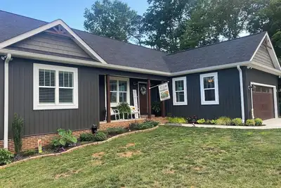 Image de Cozy 3Bdr Cottage