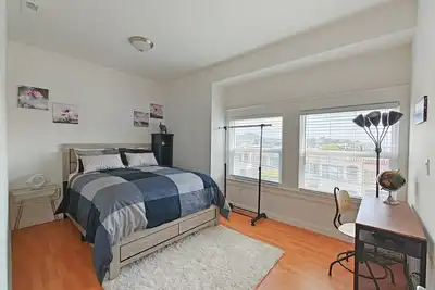 Image de 9 - Peaceful & Spacious 4b2b Upper Unit near Fw