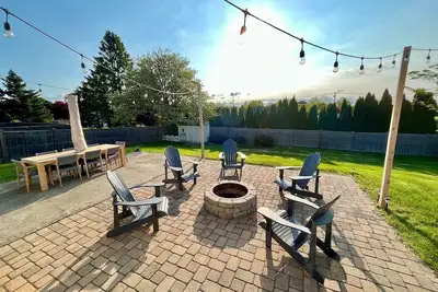 Image de Harvey House Middletown - Hot Tub, Close to Beaches