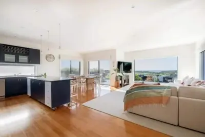 Image de Salty Ocean View Escape - Torquay