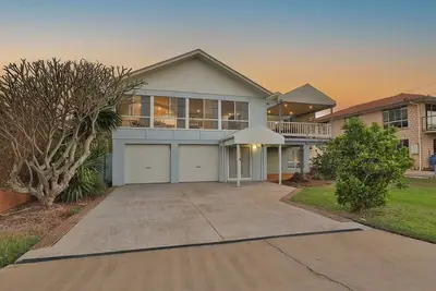 Image de Stunning Burnett Heads Foreshore property