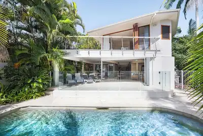 Image de Pet-Friendly Waterfront Hideaway
