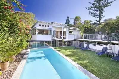 Image de On The Deck at Sunshine Beach
