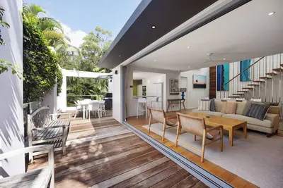 Image de Tropical Retreat with Tranquil Private Pool