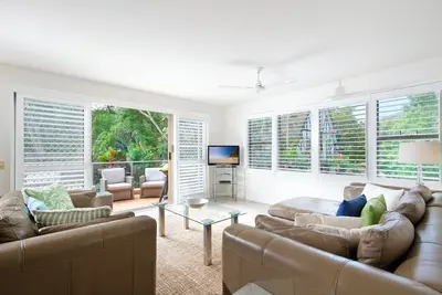 Image de Rooftop Coastal Bliss