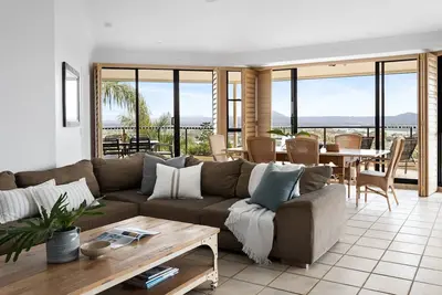 Image de Penthouse with Incredible Views & Pool