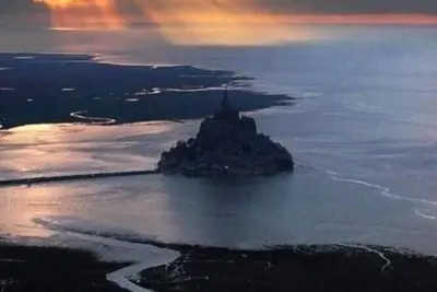 Image de Maison en Dol de Bretagne de 1 à 6 Personnes