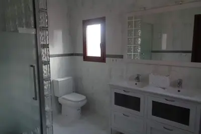 gran villa avec piscine privée pour 4 personnes, près de la plage