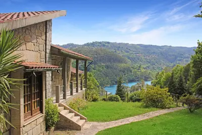 Image de Vacation home in GerĂŞs with 6 bedrooms, swimming pool and barbecue area