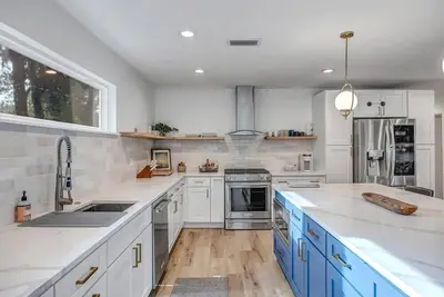 Image de A Jax Beach Gem! Tucked Away, Quiet Neighborhood