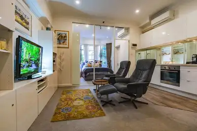 Image de Oversized Potts Point Studio