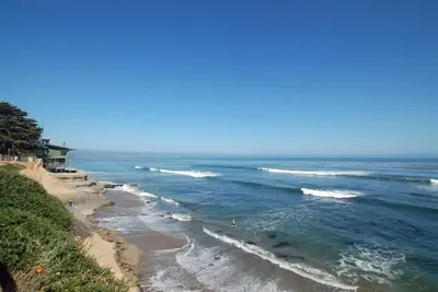 Image de Pleasure Point Beach House!