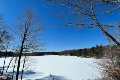 Image de The Bears Den- Sleeping Bear Resort in Lake Ann Michigan