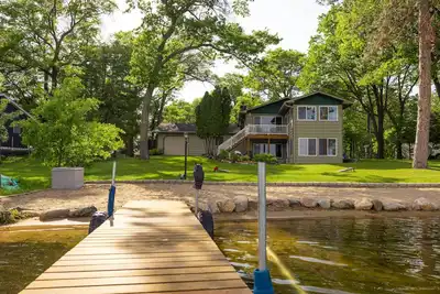 Image de Lake House, Up North in the Pines!
