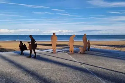 Image de Fabulous Views, Castle, Sea, Mountain Dogs Welcome
