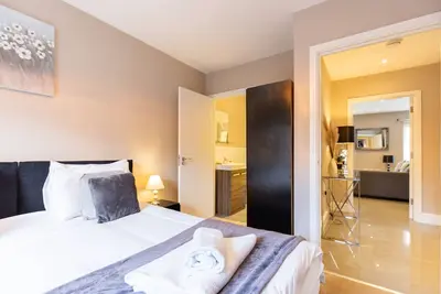 Image de Appartement-de Luxe-Salle de bain privée séparée-Vue ville