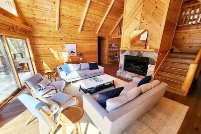 Image de Remodeled 4 bedroom home in Good Hart close to Lake Michigan beaches