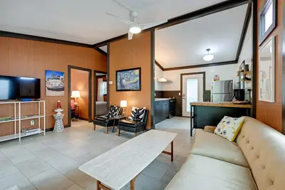 Image de Modern 'Little Bear Cottage' At Santeetlah Lake!