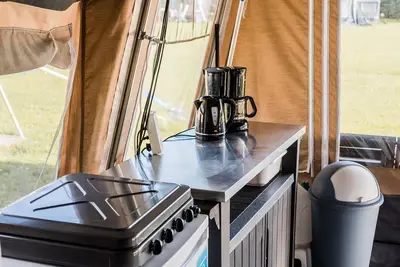 Image de Belle tente sur un camping