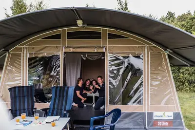 Image de Jolie tente lodge sur un camping