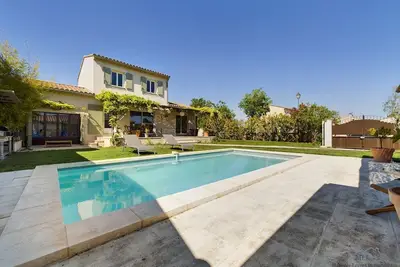 Image de Villa Calisse, 6 personnes à Maillane