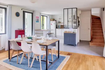 Image de Maison pour 7 - Grand jardin - 950m de la plage