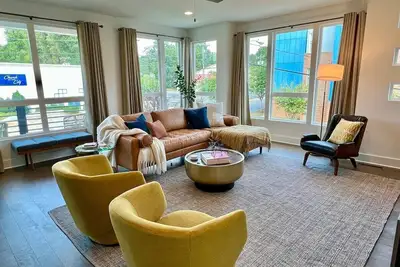 Image de Gorgeous Townhouse 3 King Bedroom Suites