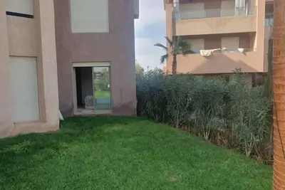 Image de Nice and quiet place with a pool