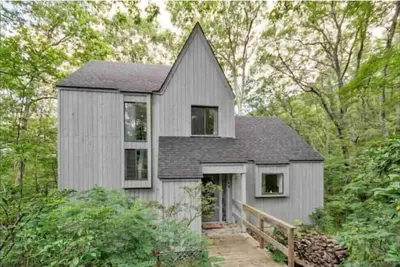 Image de Pet Friendly Cozy Mountain Retreat-sleeps 10!
