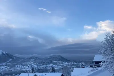 Vertikaldelt bolig i hjertet av Sunnmørsalpene
