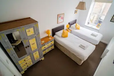 Bumblebee-Appartement-Confort-Salle de bain privée séparée-Vue sur Jardin