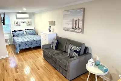 Image de Cozy apartment. 1 min walk to the beach.