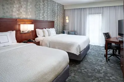 Image de Pleasant Stay, Convenient Location! Indoor Swimming Pool, Pets are Welcome!