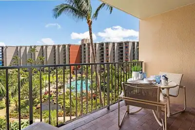 Image de Kaanapali Shores 548 BeachFront 1bd w Ocean Views Pools Ac