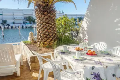 Image de Joli appartement pour 4 personnes avec Wifi, Tv, terrasse, animaux admis et parking