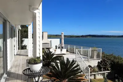 Image de Beachfront Luxury