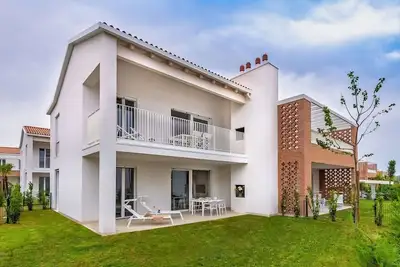 Image de Pareus Beach Resort