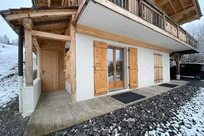 Image de Studio 4 pers. rénové, proximité pistes & commerces, balcon/terrasse, parking privé