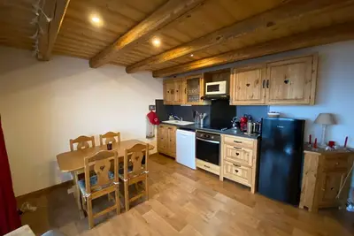 Image de Appartement pour 4 pers. terrasse, proche centre et pistes, parking garage
