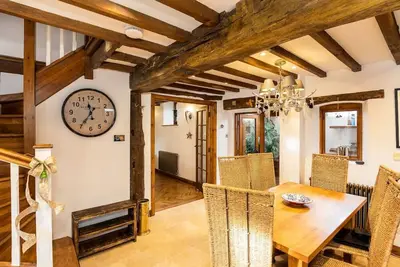 Image de Granary Cottage - Luxury Barn Conversion!