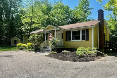 Image de Firefly Cottage with Beach Access!