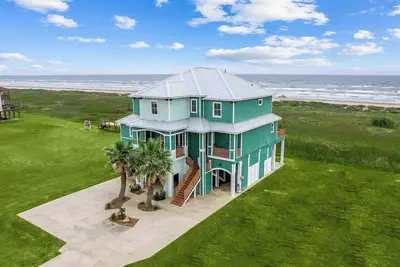 Seahorse Beachfront Model Home