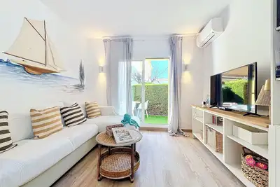 Image de La Vela Estartit Rental. Maison pour 5 personnes. Trés bien decorée.