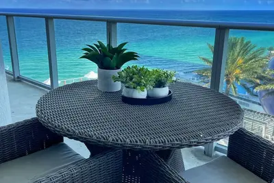 Image de Ocean View 2 bedroom @ Hyde Beach Resort