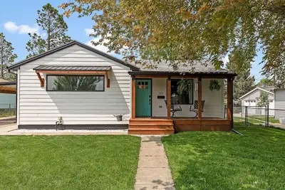 Image de Bright & Modern 3br with large jacuzzi tub near favored Black Hills Attractions
