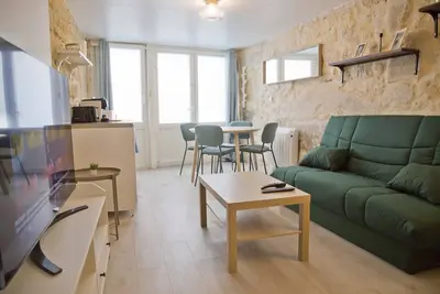 Image de ✨ Studio Spacieux et Charmant au Cœur du Quartier Latin à Paris ✨