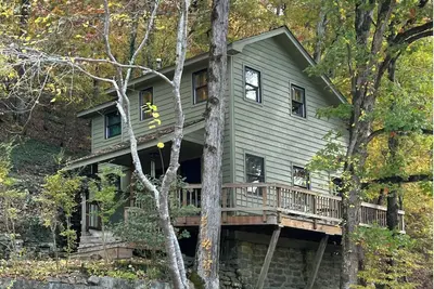 Image de Mulberry River Front cottage near Ohv\/Atv trailheads at Cass Arkansas. Save 10% per day 5 nights or more.