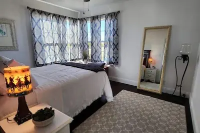Image de Comfy 2 bedroom home, near Palo Duro Canyon!