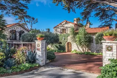 Image de Oceanview Stone Villa with Old World Flair